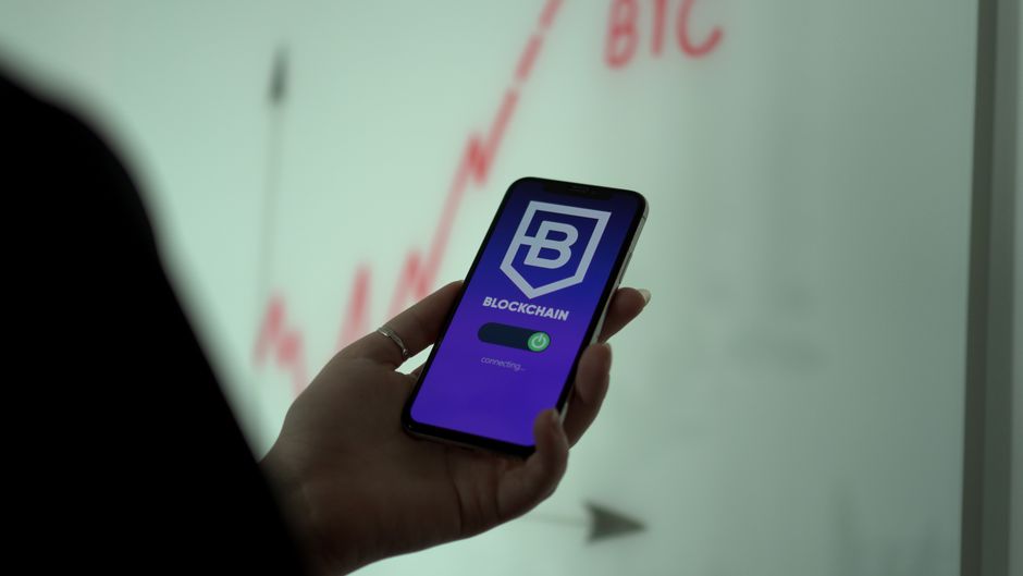 📈 고물가 시대: 당신의 '데이터 지갑'을 월급처럼 불리는 3단계 마법 (숨겨진 가치 찾고 돈 버는 법)
