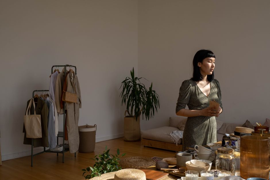 📈 좁은 집, 쌓여가는 물건이 '숨은 월세'로 내 월급 갉아먹을 때: 매달 5만원 버는 '공간 재테크' 마스터플랜